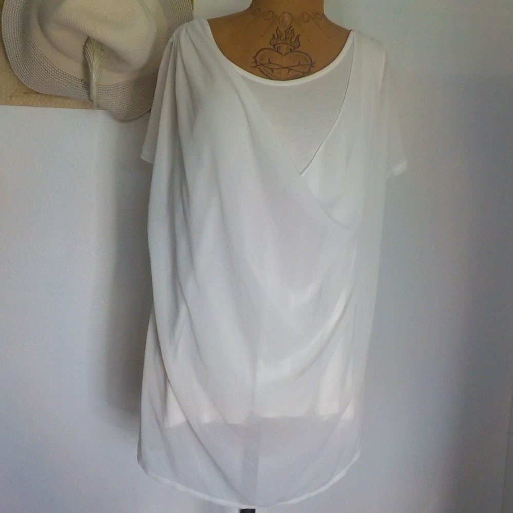 White Layered Top - Picture 3 of 7